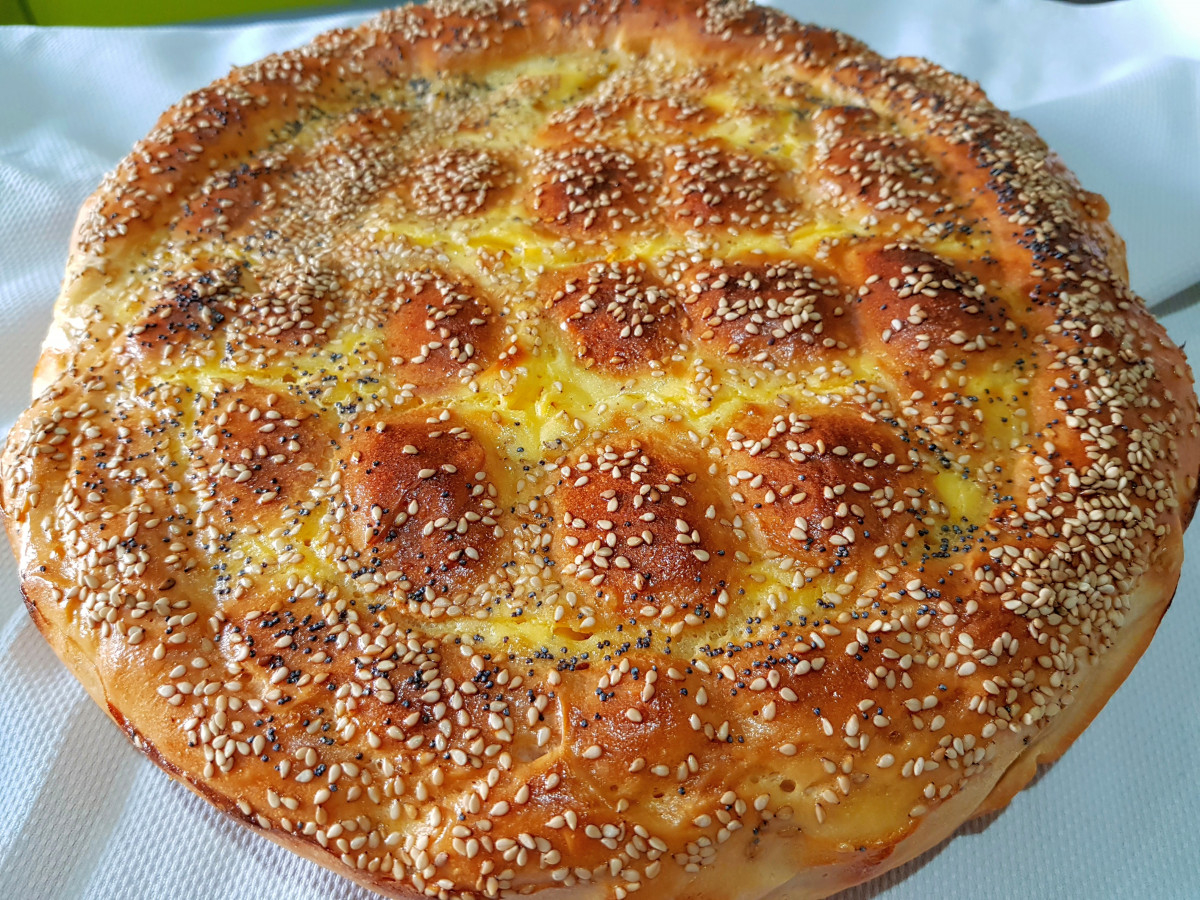 Турски хляб Рамазан Пиде който хапваме сладко сладко с всяко