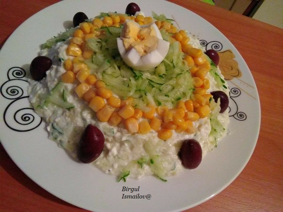 Апетитна картофена салата с вкусен дресингНеобходими Продукти● картофи - 500