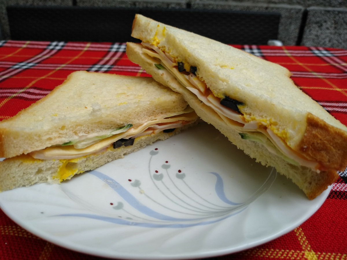 Сутрин обед вечер времето винаги е подходящо за сандвич