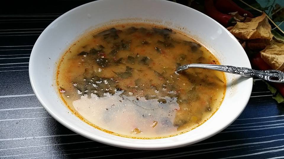 Леко пикантна пролетна супа която ще ви отрови апетит за