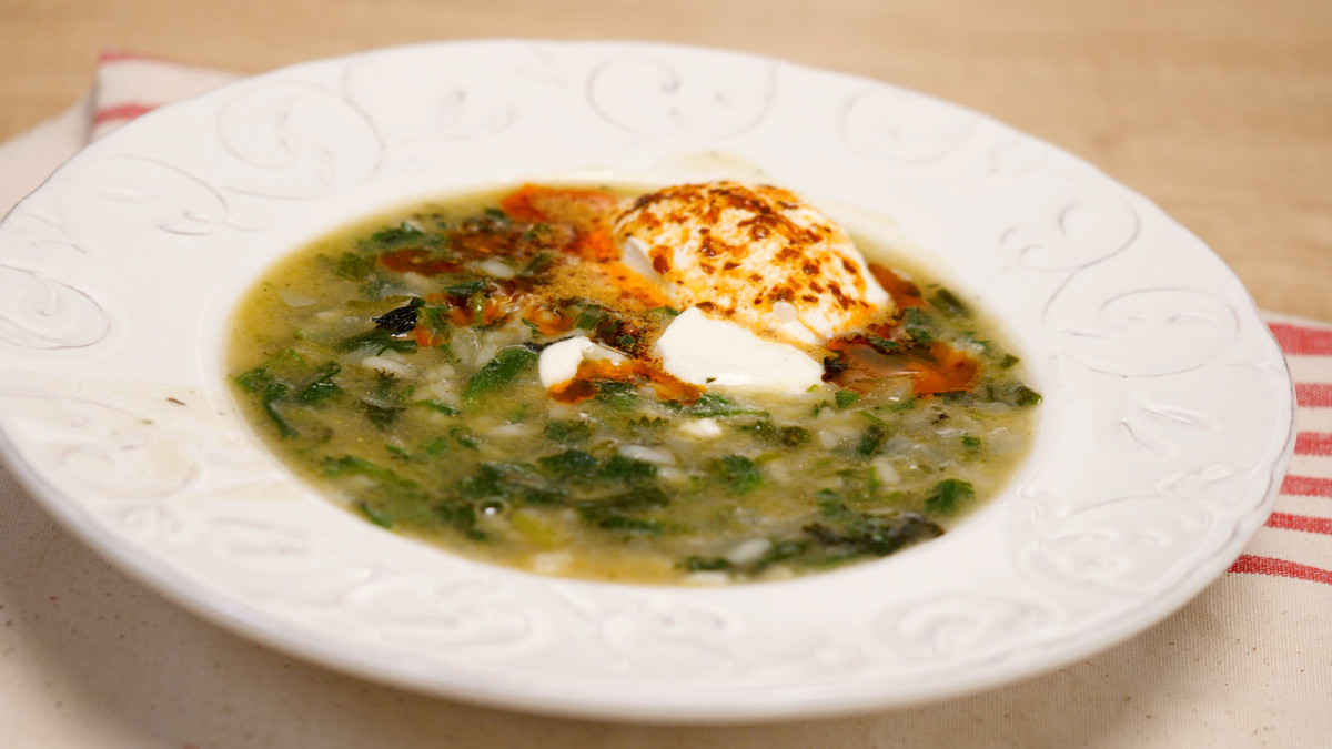 Ако сте любители на пикантните удоволствия тази супа от коприва