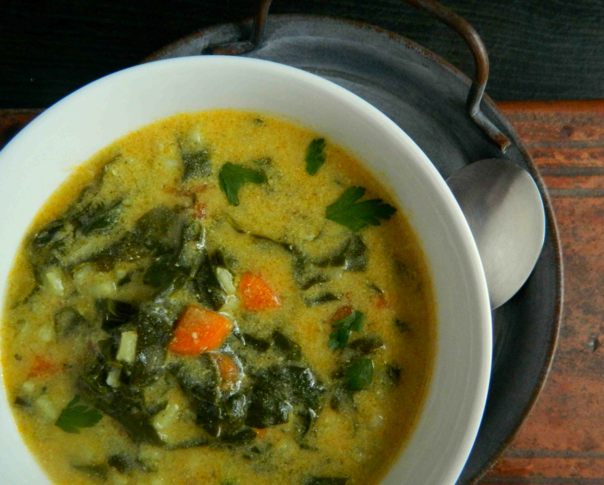 Вкусна и лесна супа със спанак и праз лук -
