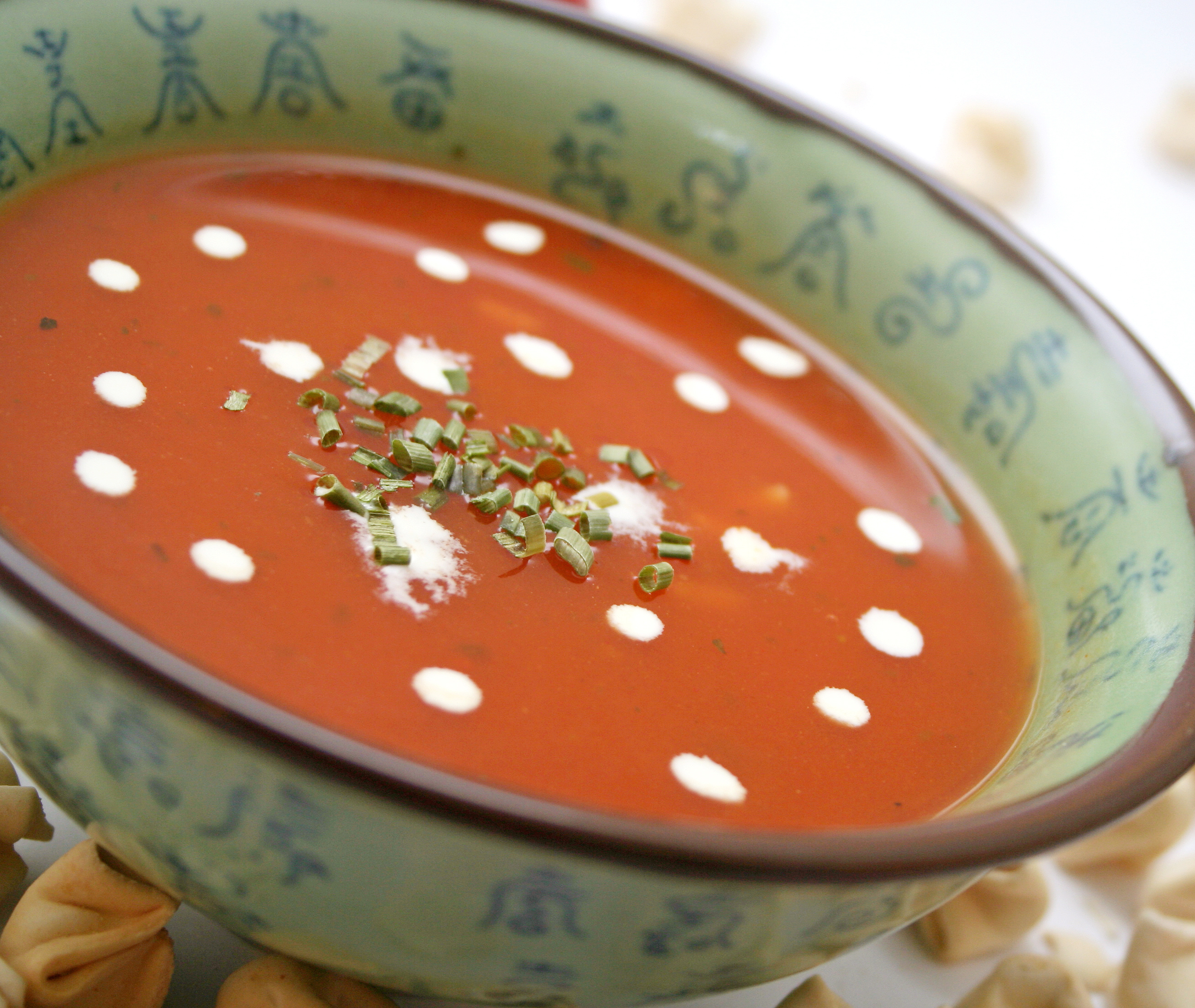 Всеки повтаряме абсолютно всеки може да сготви ароматна доматена супа