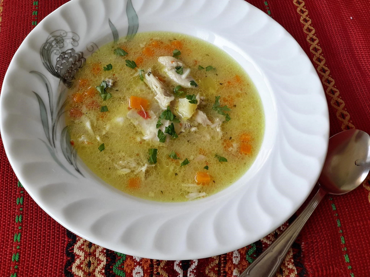 Нищо не е така вкусно, както домашно приготвена гореща супа