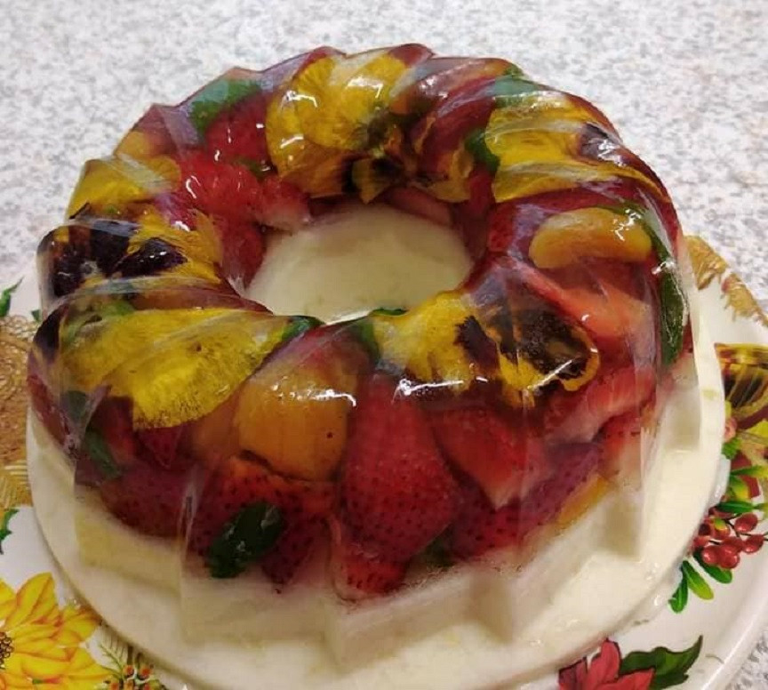 Креативна идея за торта-желе, която ще впечатли всичките ви гостиНеобходими