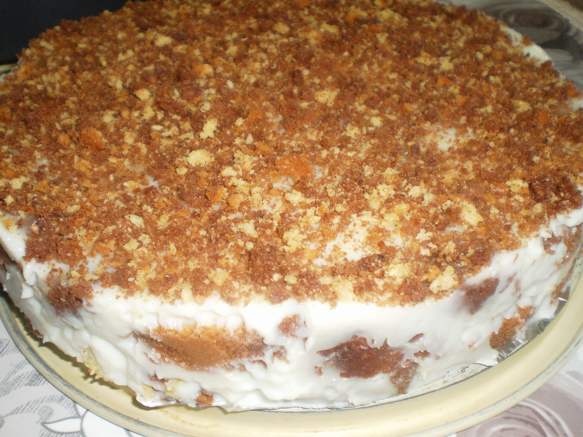 Лесна торта с кекс и ванилов крем - започнете ли