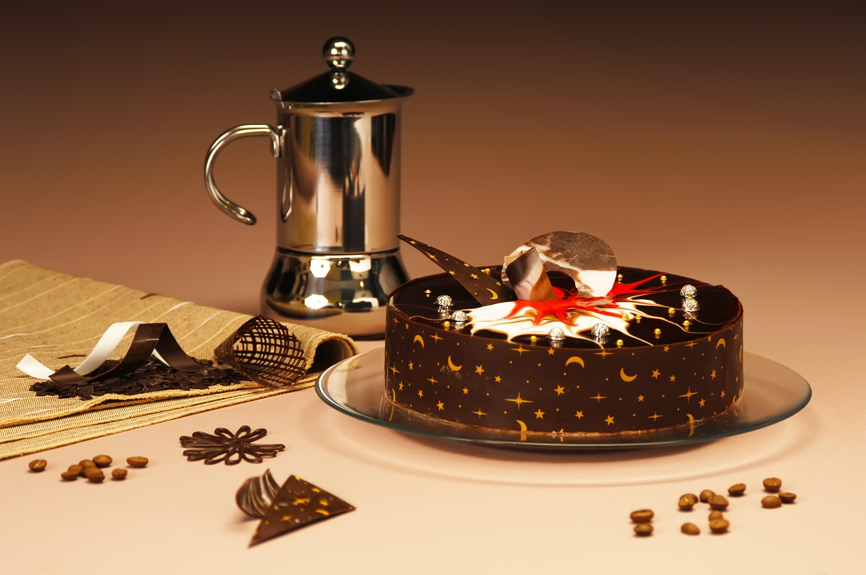 Най хубавият подарък за всички е домашно приготвена какаова тортаНеобходими Продукти●