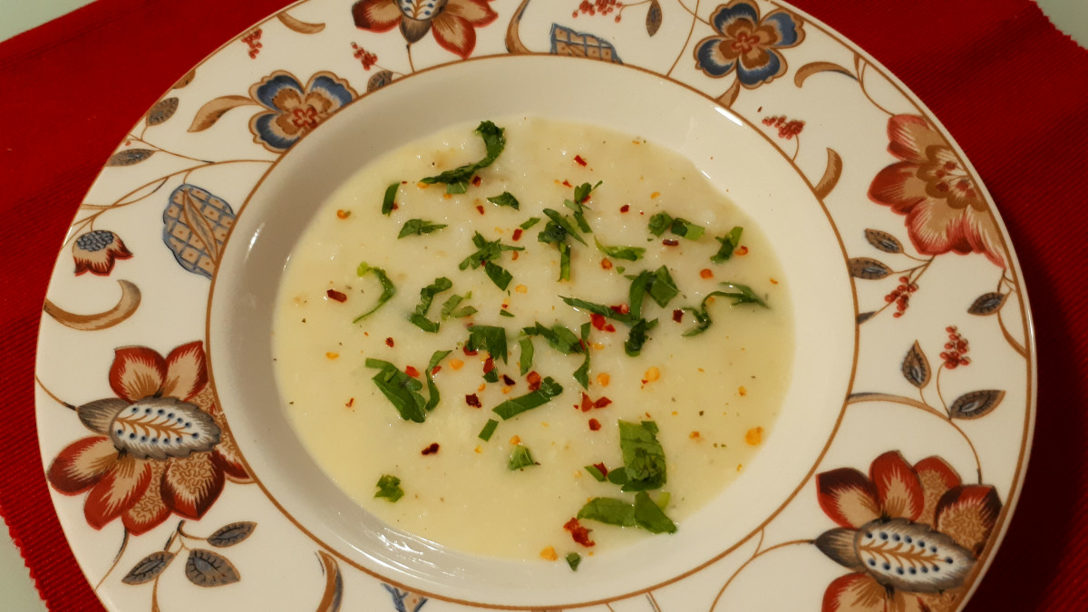 Страхотна турска супичка с булгур и оризНеобходими Продукти● цедено кисело