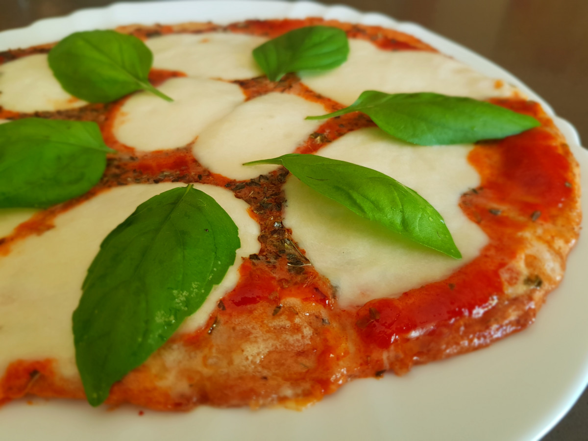 Свежо здравословно и вкусно пица подходяща за вегетарианци и