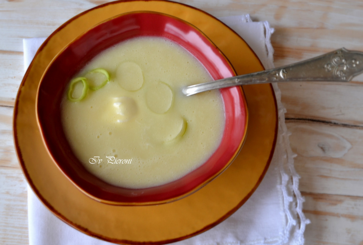 Вкусен френски специалитет - супа с праз за всеки ден