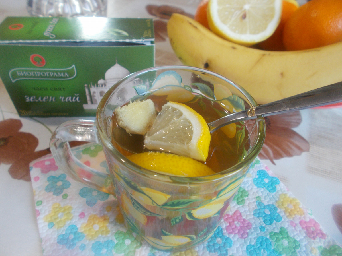 Много полезен вкусен и ароматен зелен чай с джинджифил и